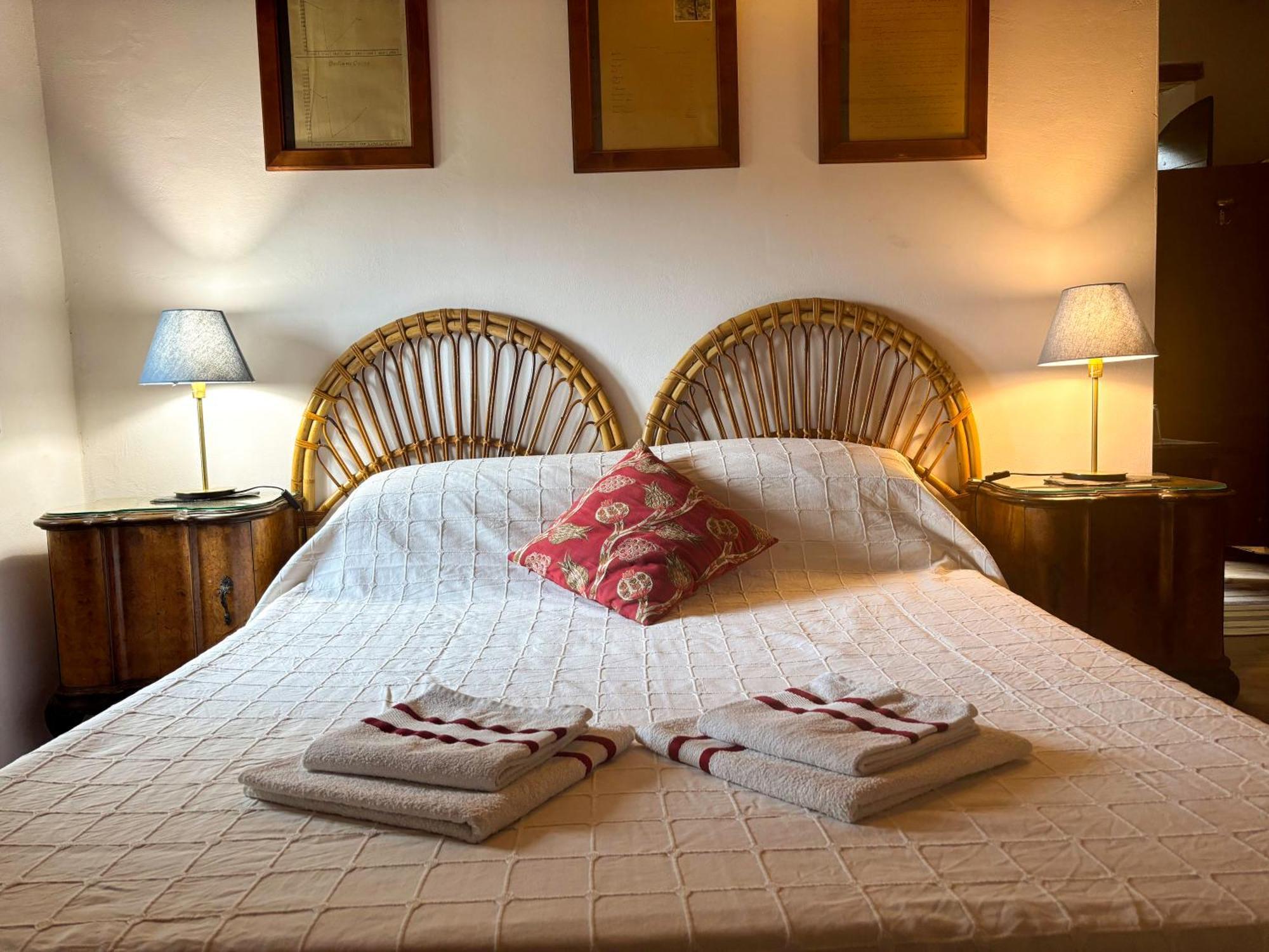 Campora House Hotell Tavarnelle Val di Pesa Exteriör bild